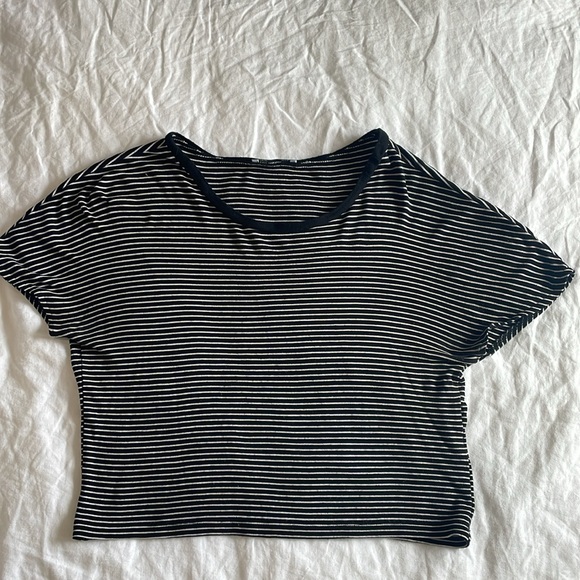 Striped crop tee - Picture 3 of 3